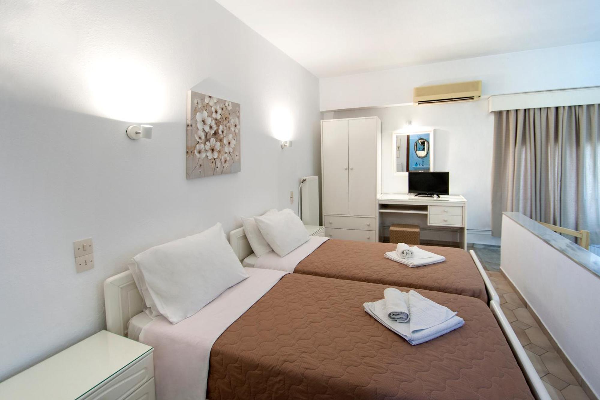 Chrissomalli Sofia Studios Skiathos stad Exteriör bild